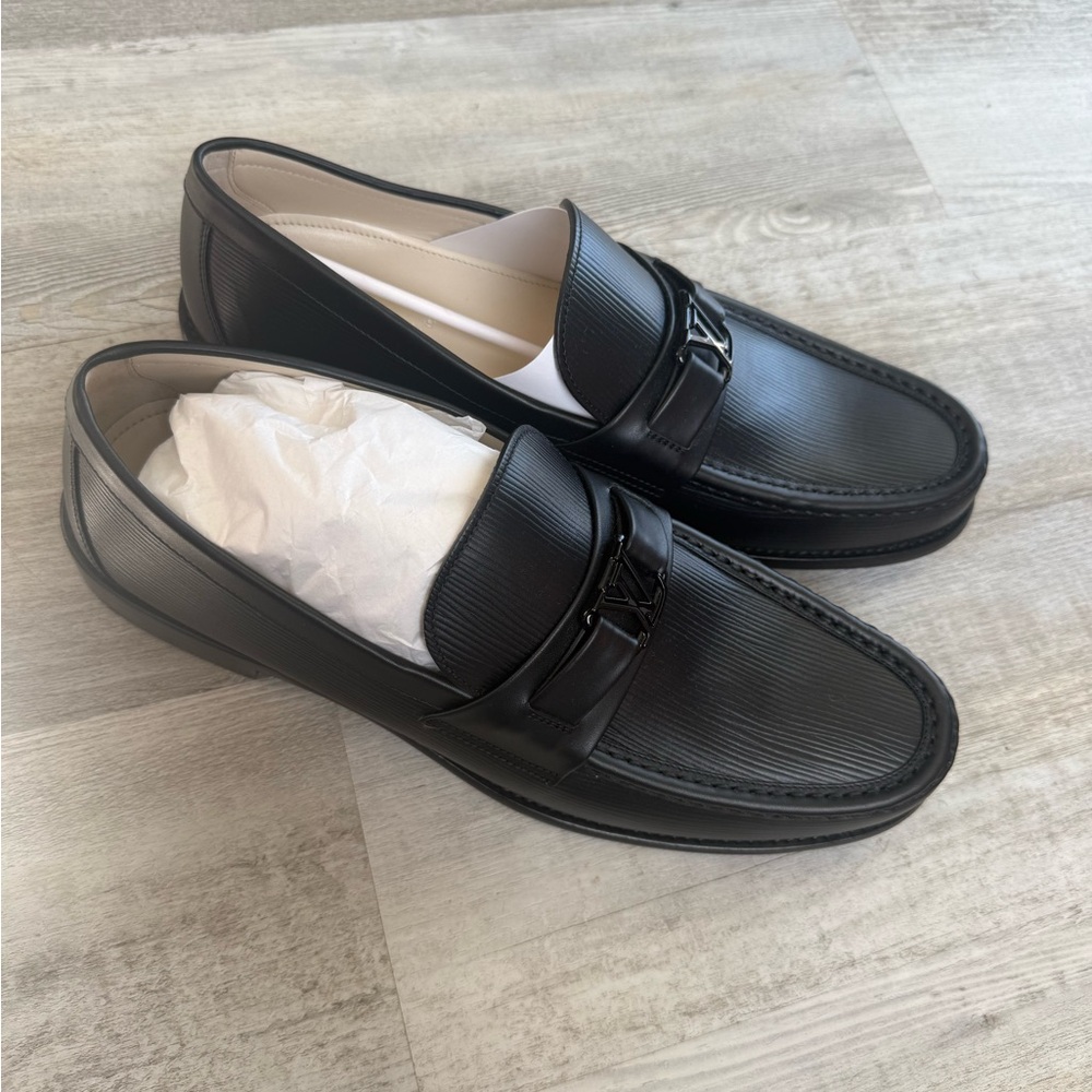 Louis Vuitton Black Men's Slip-On Loafers - Picture 3 of 6